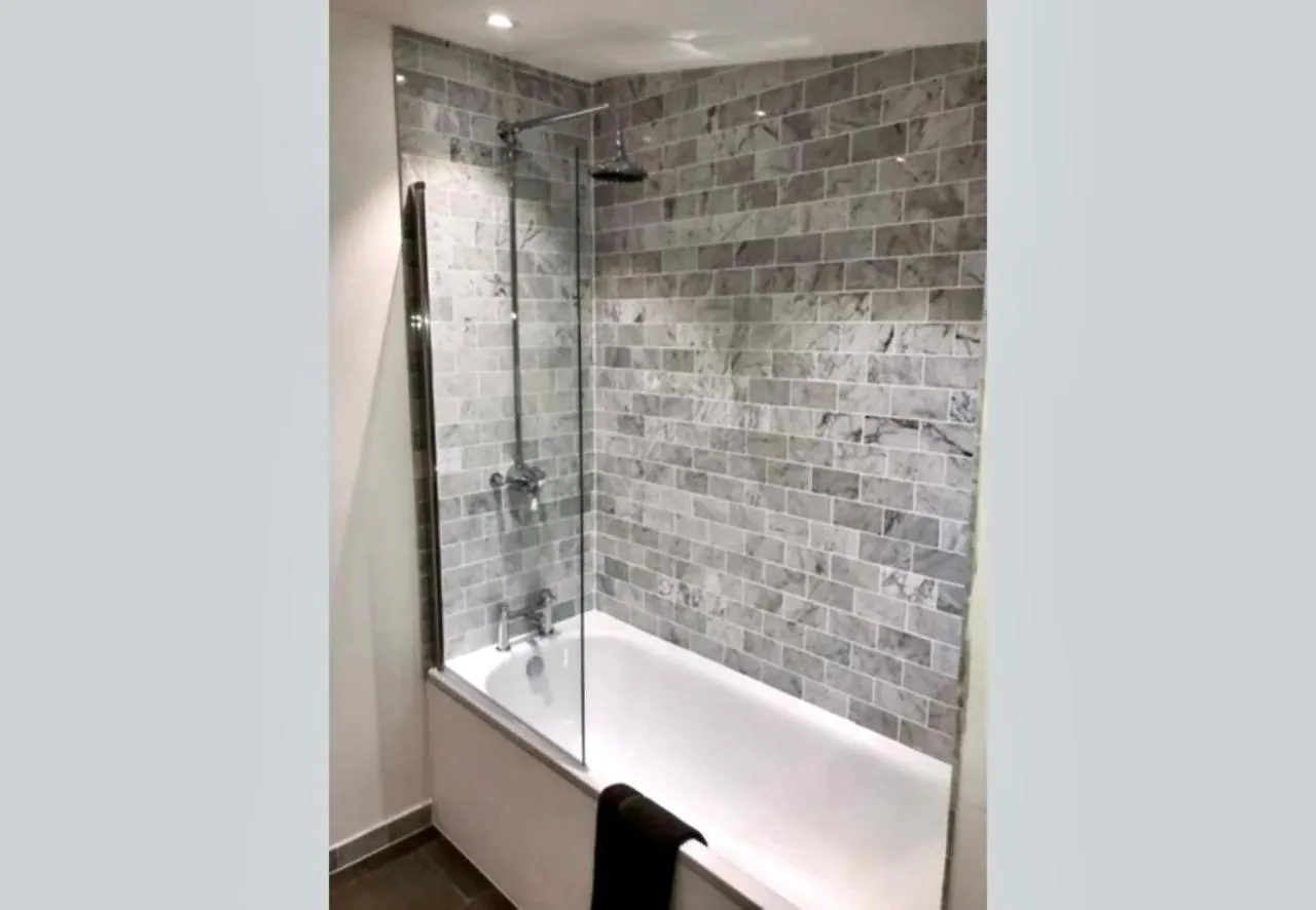 3 York Mews Villa Bath 0*,